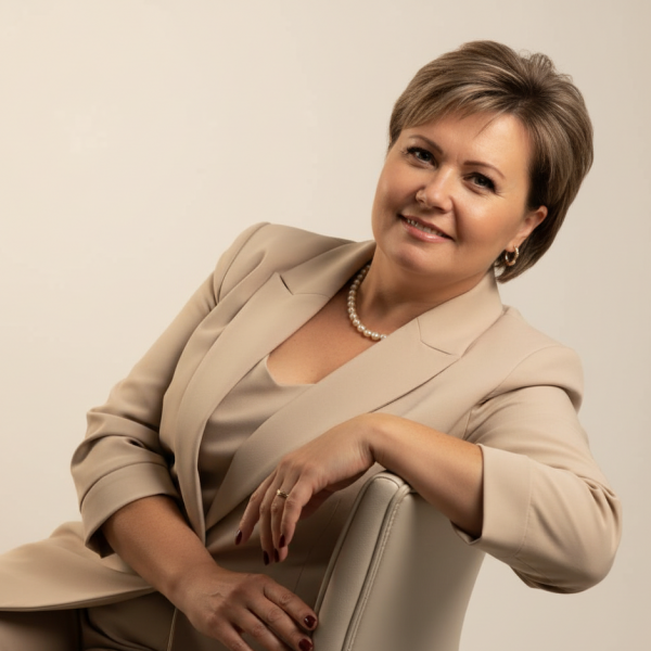 Апряткина Елена Николаевна